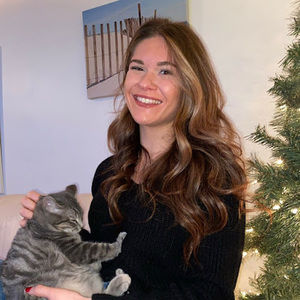 Meet your Posher, Alyssa